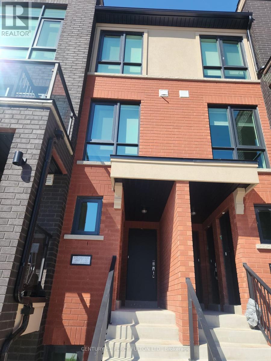 8 - 35 ROMILLY AVENUE N|Brampton (Northwest Brampton), Ontario L7A5A7