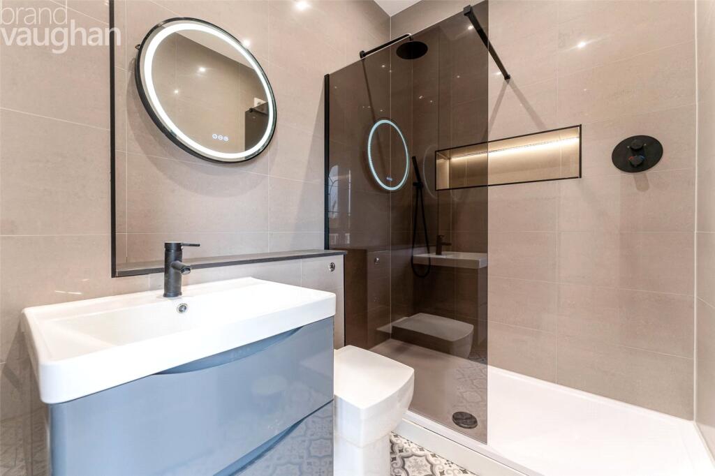 Additional image 17 of Wellington Court, Brighton Marina, BN2