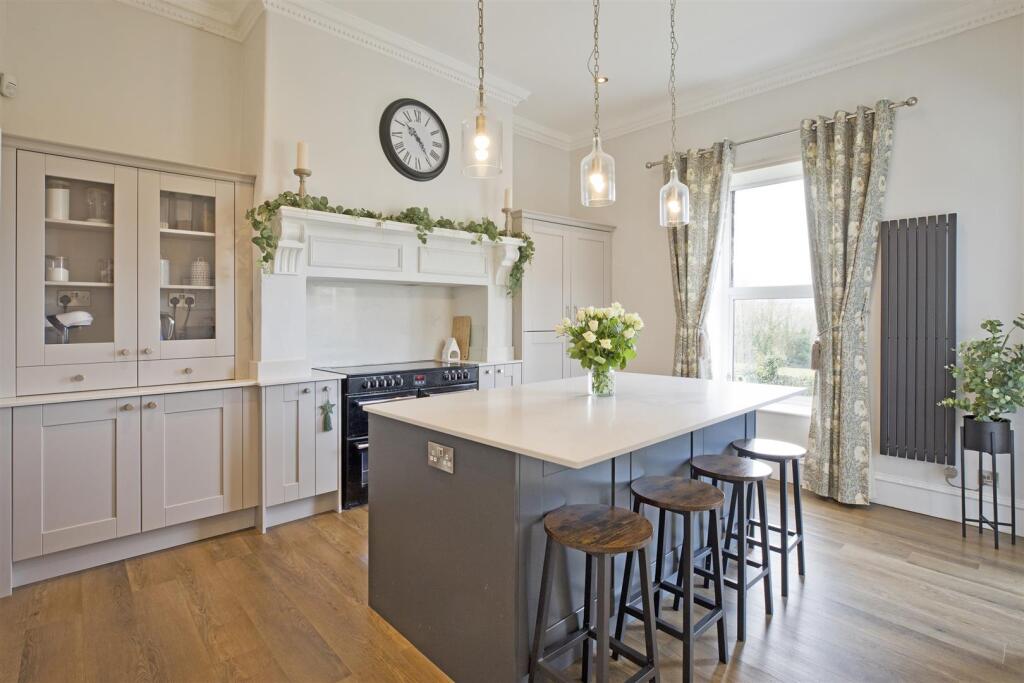 Additional image 15 of Oakfield House, Hazlewood