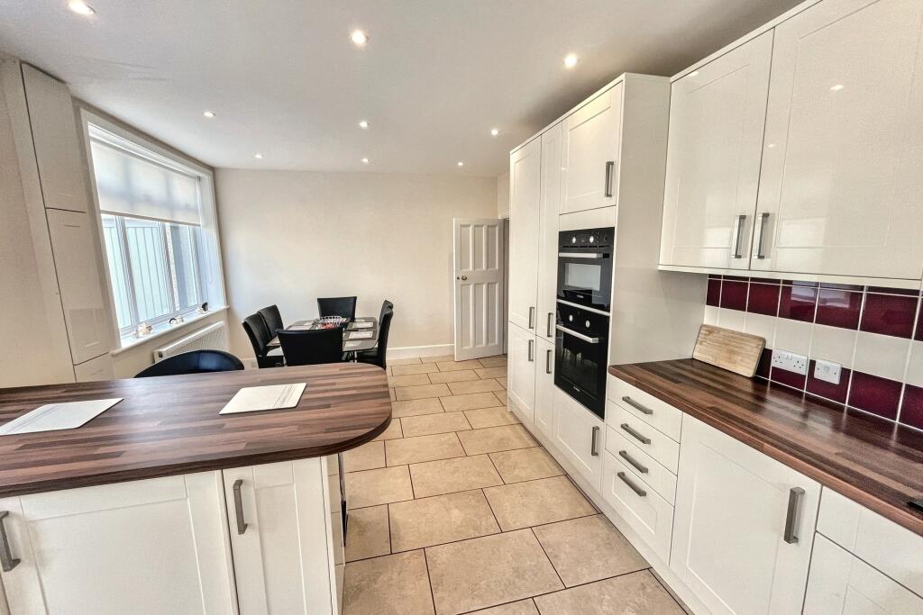 Additional image 12 of Portman Estate