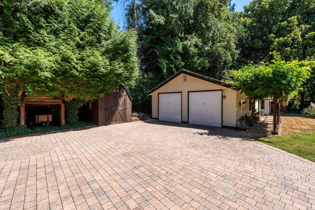 Additional image 38 of Riverside Road, West Moors, Ferndown, Dorset, BH22