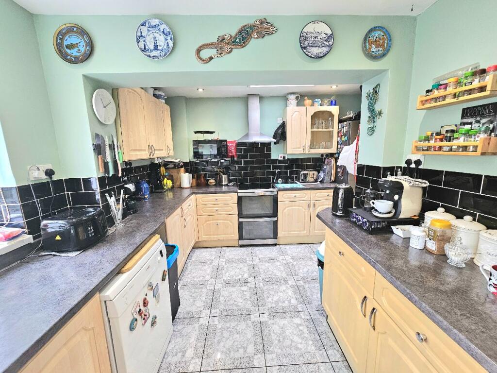 Additional image 11 of Grove Vale Avenue, Birmingham
