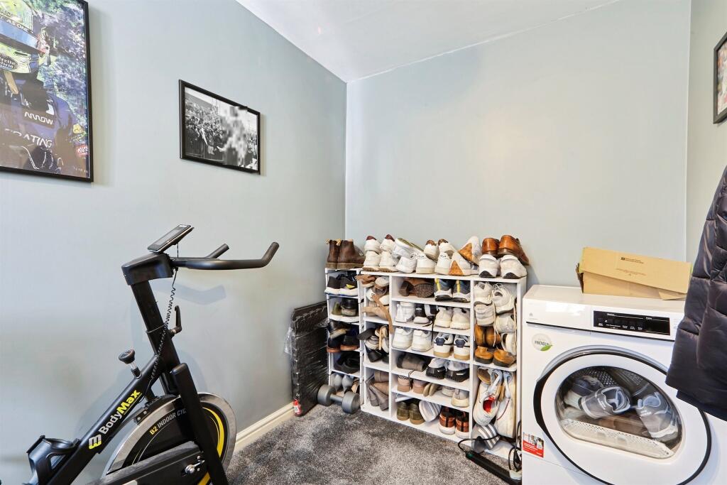 Additional image 7 of Loxley Close, BRADFORD