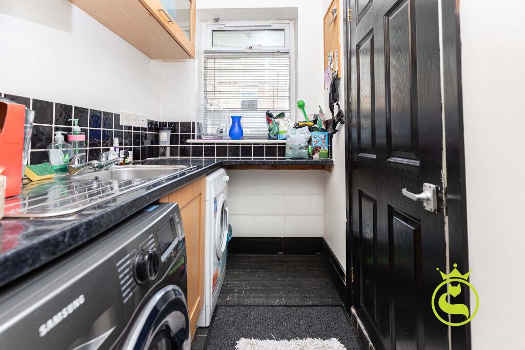 Additional image 14 of Potential for extra dwelling/Annexe STPP- Albert Road, Parkstone, Poole BH12