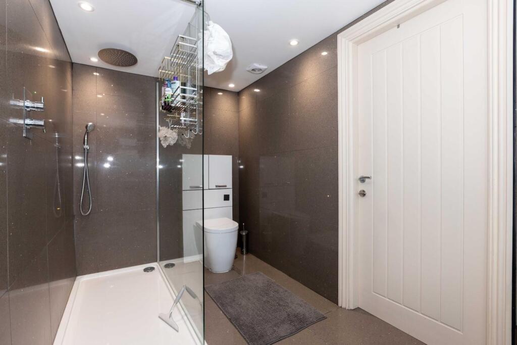 Additional image 20 of Brighton Road, Lancing