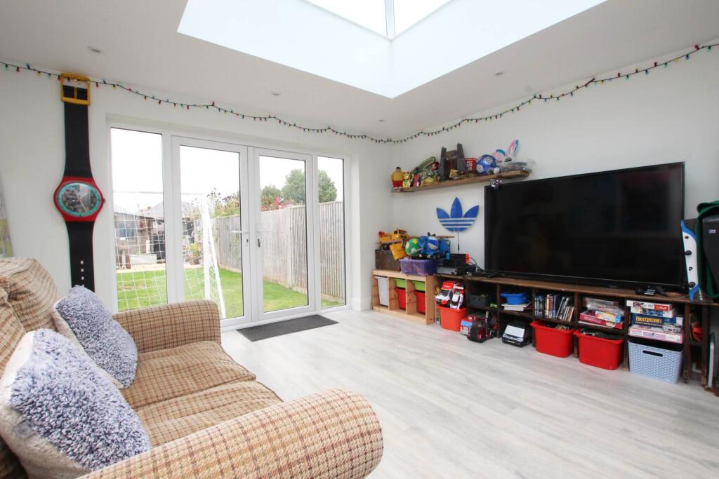 Additional image 12 of Ringwood Road, Eastbourne, BN22 8TB