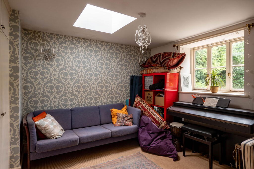 Additional image 12 of Vallis Vale, Great Elm
