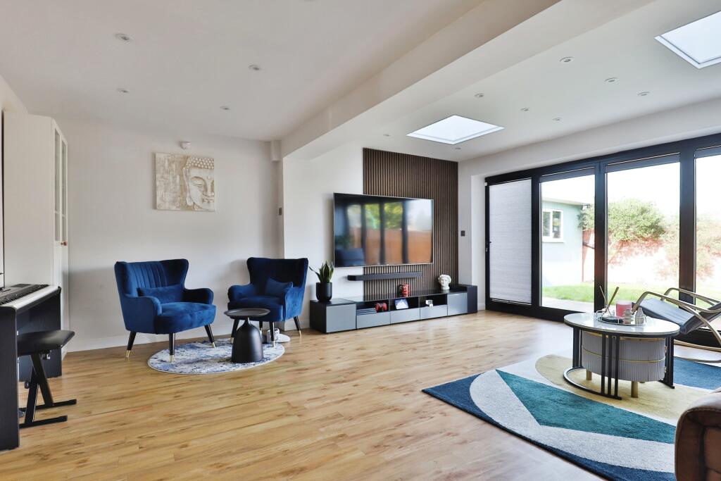 Additional image 4 of Sway Gardens, THROOP, Bournemouth, Dorset, BH8