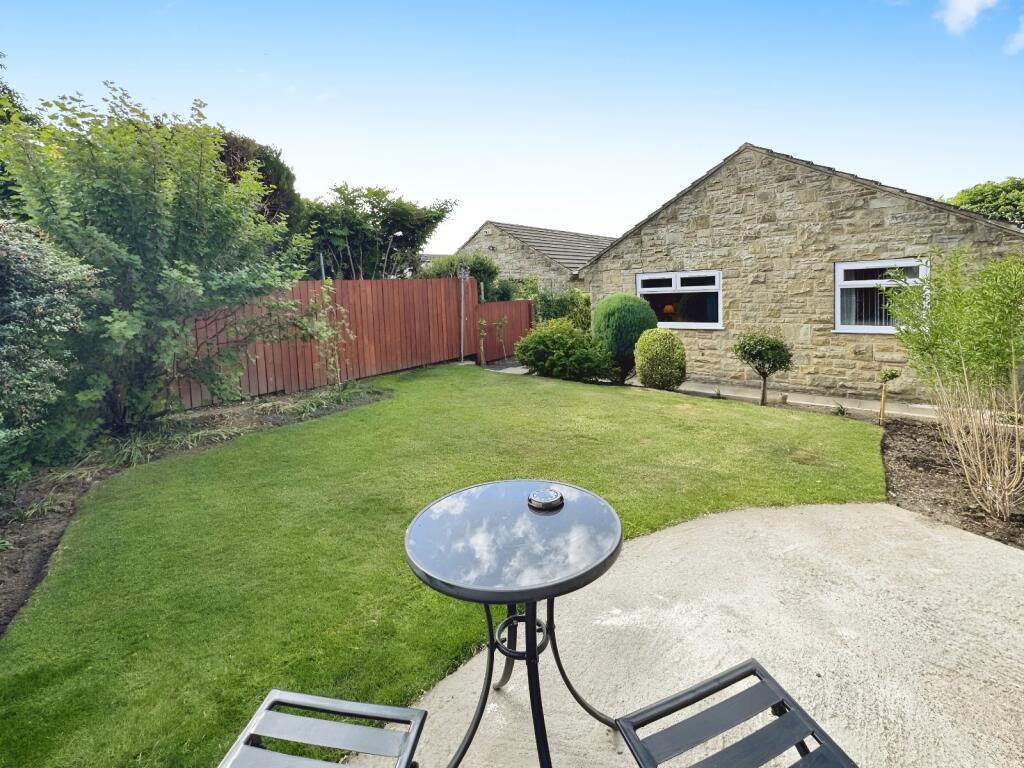Additional image 2 of Sunnybank Close, Scholes, Cleckheaton, BD19