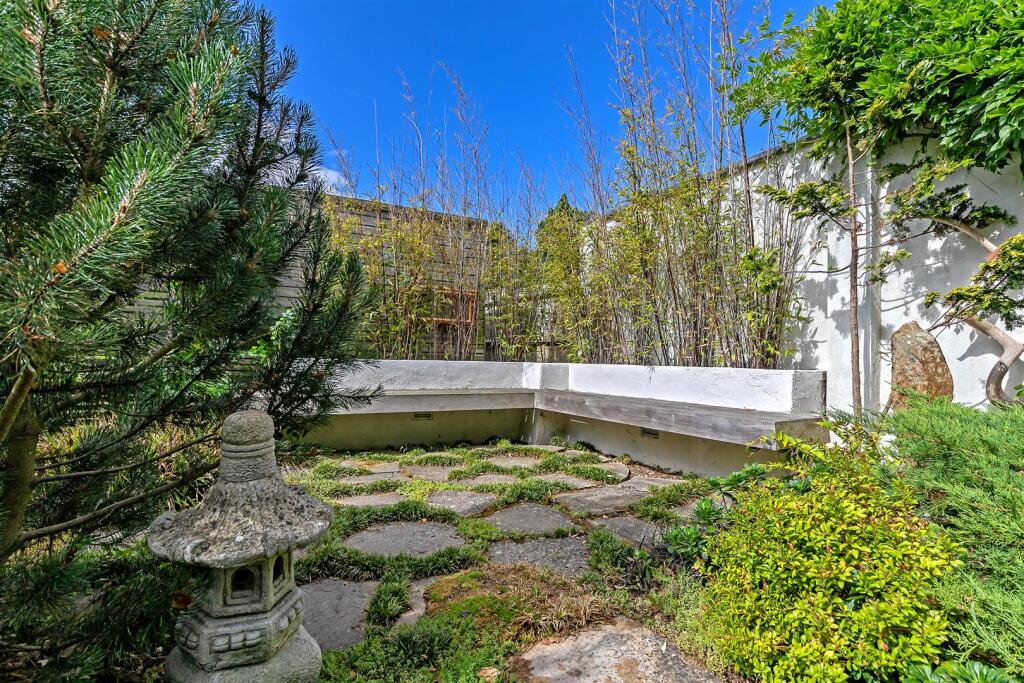 Additional image 24 of Stanley Avenue, St. Albans