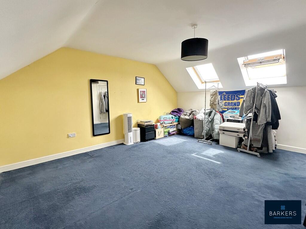 Additional image 18 of Whitcliffe Road, Cleckheaton