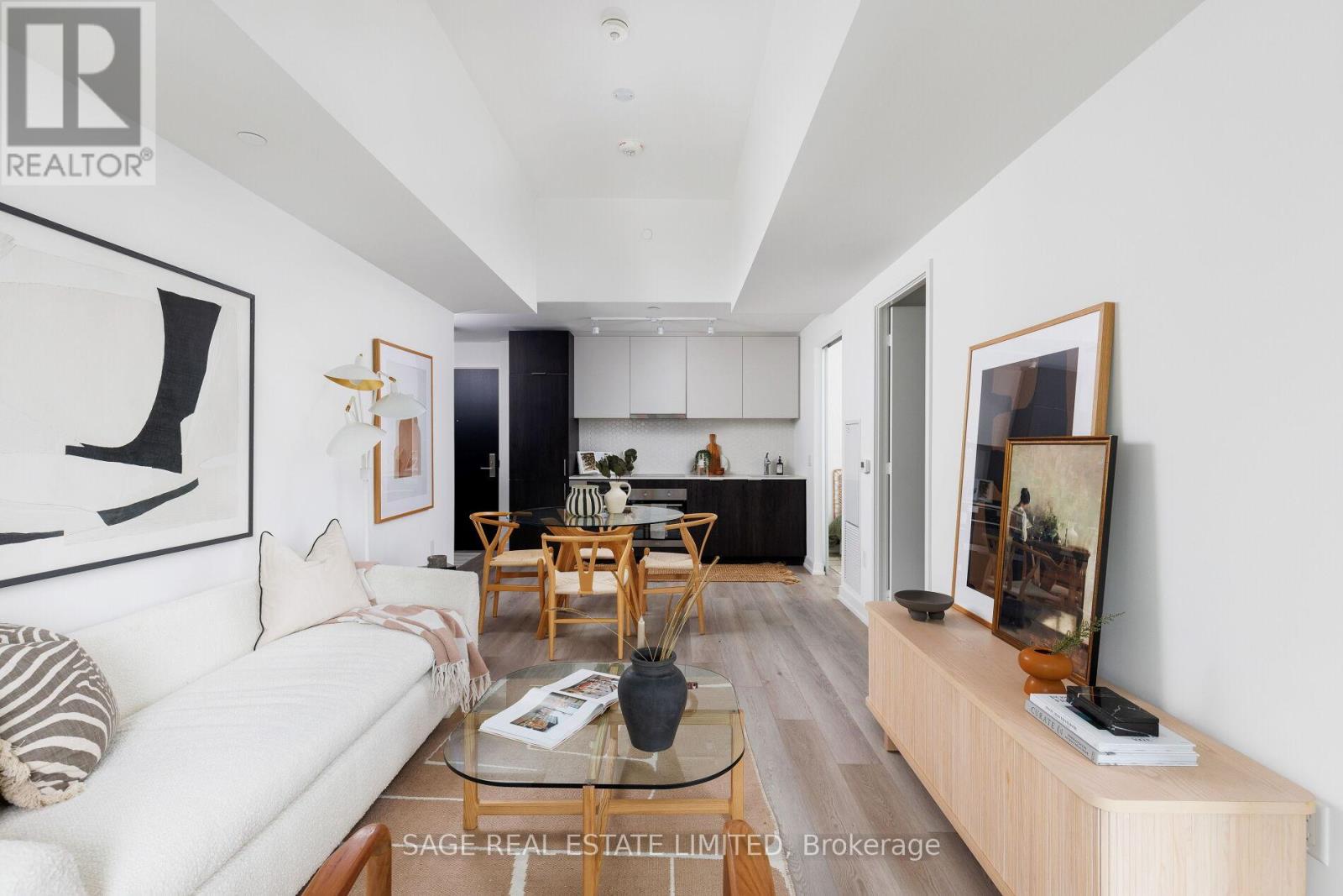 2210 - 158 FRONT STREET E|Toronto (Moss Park), Ontario M5A0K9