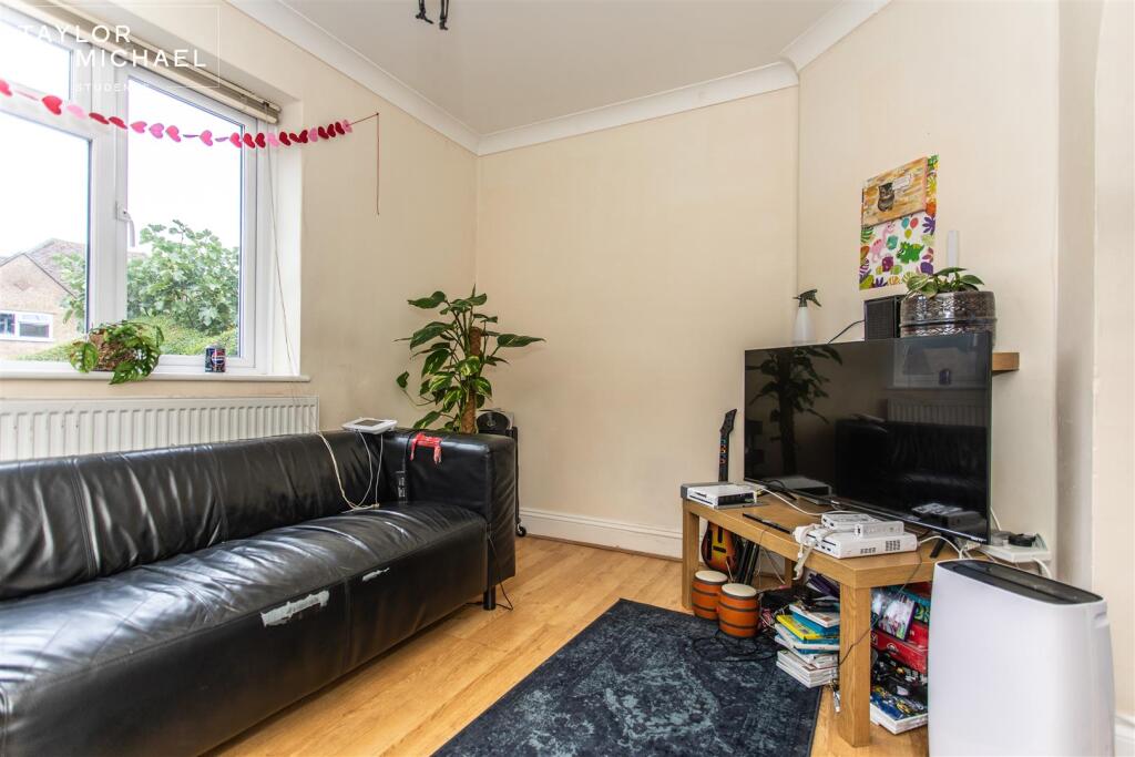 Additional image 6 of Southall Avenue, Brighton