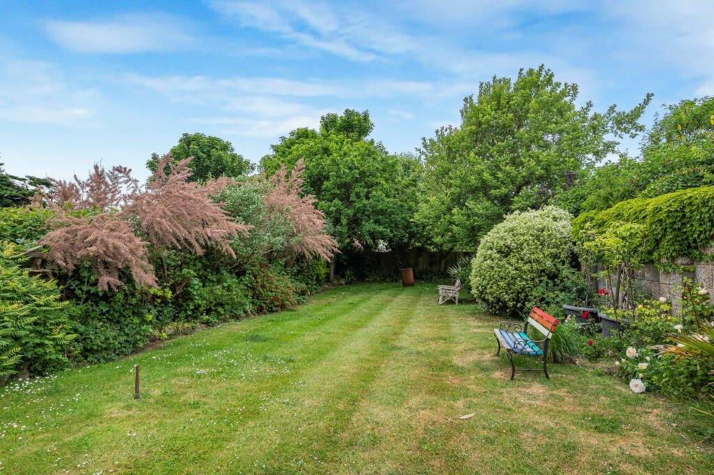 Additional image 2 of Central Avenue, Telscombe Cliffs, BN10 7LY