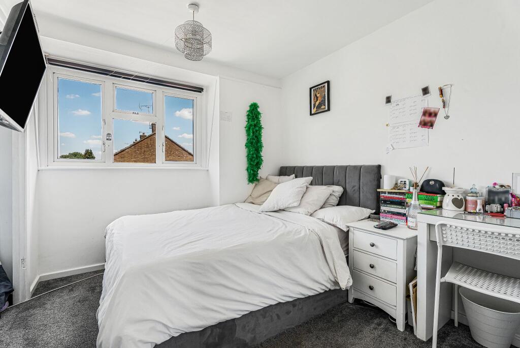 Additional image 9 of Gould Close, Welham Green, AL9