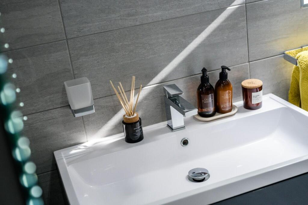 Additional image 44 of Princess Road, Lostock, Bolton