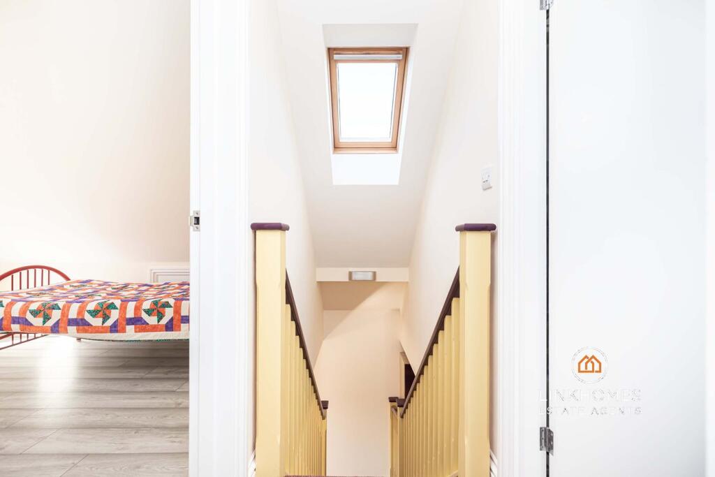 Additional image 16 of Insley Crescent, Broadstone, BH18