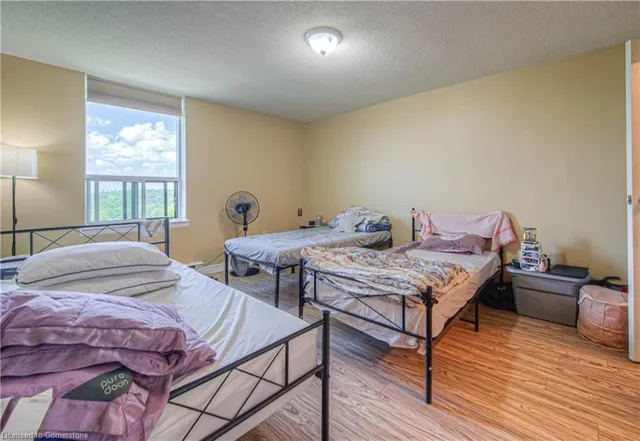 Additional image 17 of 35 Green Valley Dr Unit 1412