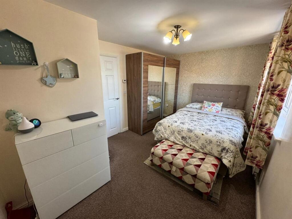 Additional image 13 of Dukes Avenue, Bradford