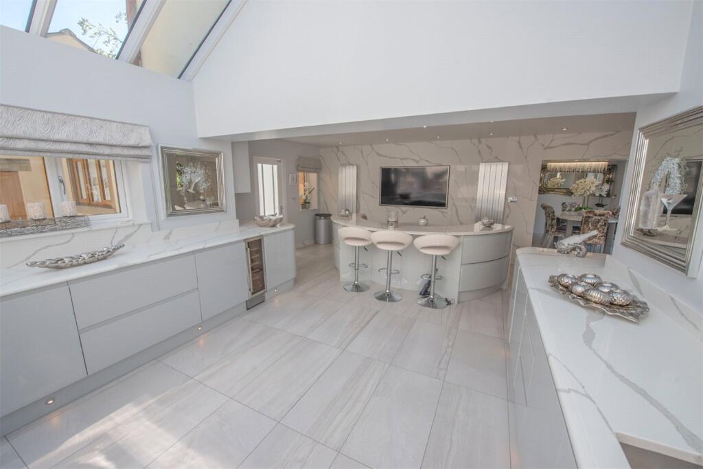 Additional image 3 of Applegarth, Beech Hill Road, Carleton, BD23 3EN