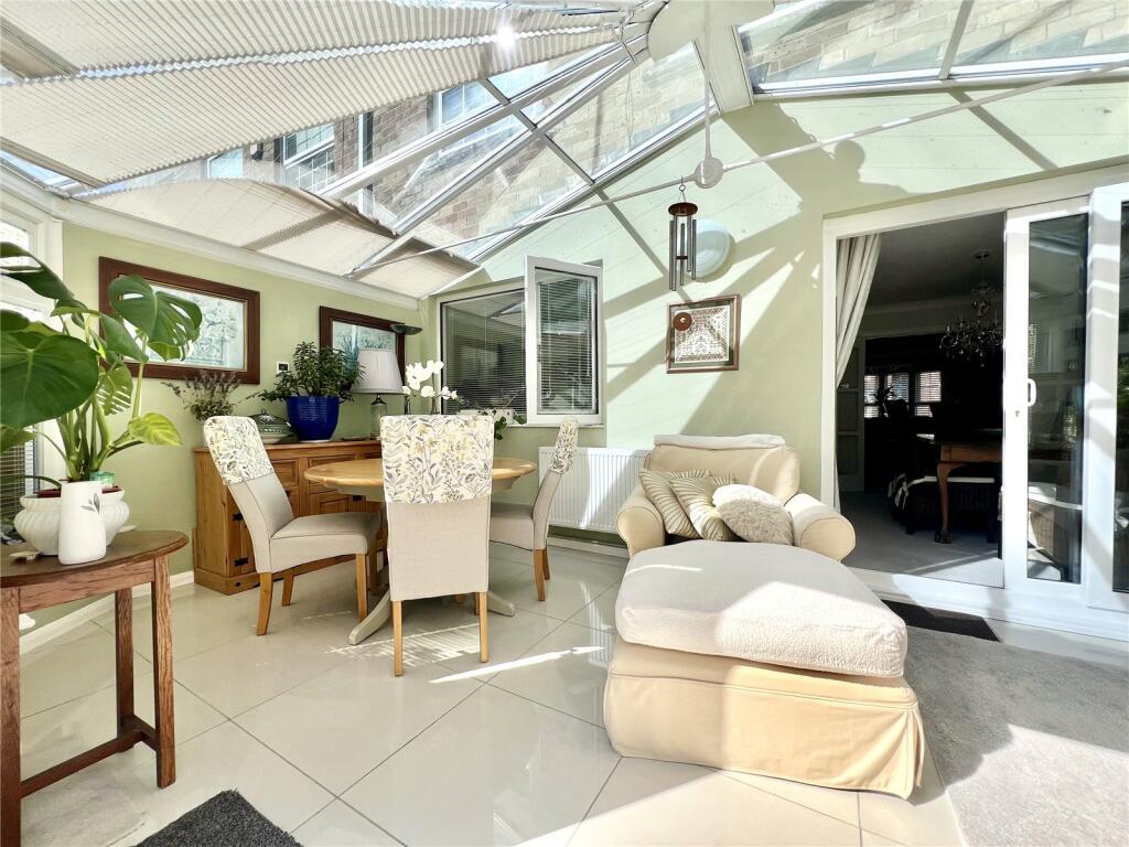 Additional image 18 of Chantry Close, Highcliffe On Sea, Christchurch, Dorset, BH23