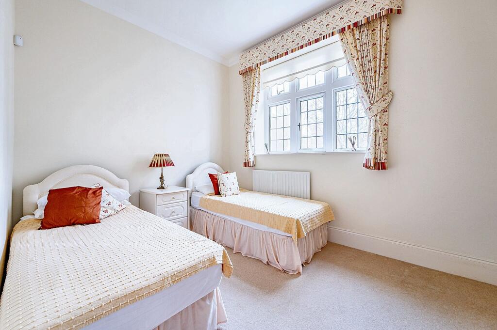 Additional image 14 of Staveley Road, Eastbourne, BN20