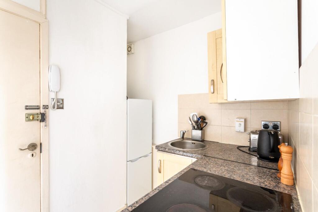 Additional image 5 of Belle Vue Gardens, Brighton