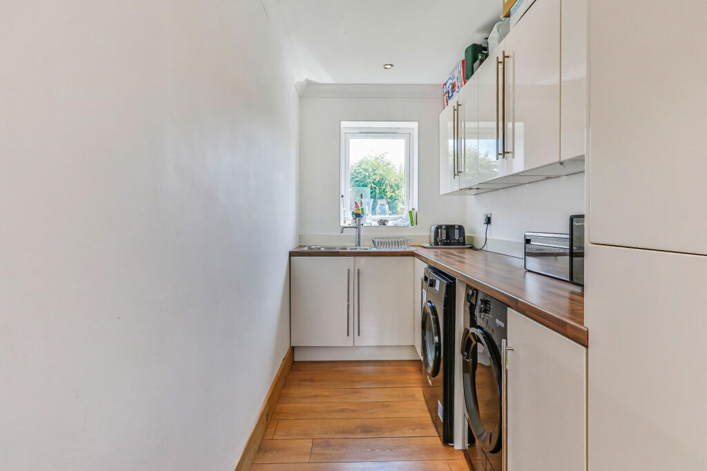 Additional image 14 of Leybourne Avenue, Bournemouth, BH10 6HF