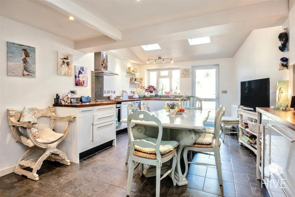 Additional image 4 of Bashley Cross Road, New Milton