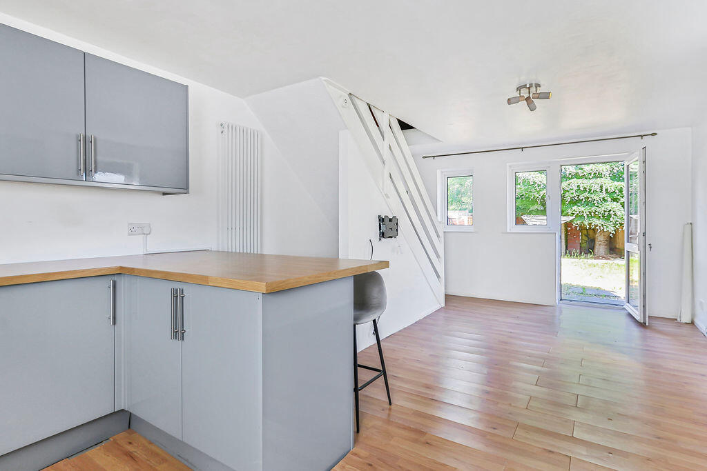 Additional image 6 of Mapperton Close, Canford Heath