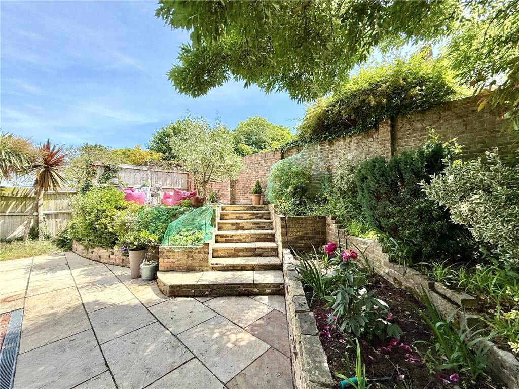 Additional image 3 of Park Avenue, Eastbourne, East Sussex, BN21