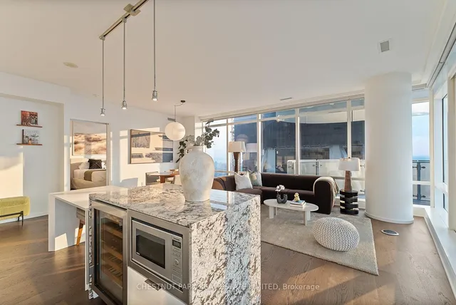 Additional image 12 of 1 Bloor St Unit 7006