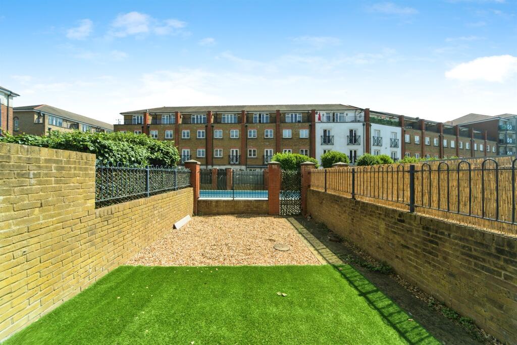 Additional image 16 of Santa Cruz Drive, Eastbourne