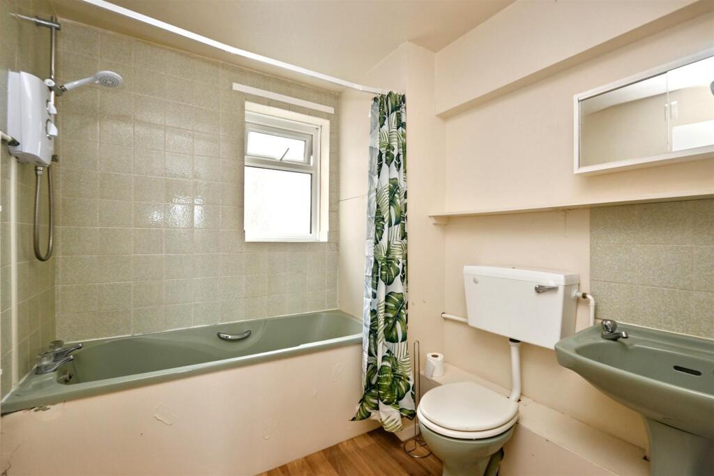 Additional image 8 of Leslie Street, Eastbourne