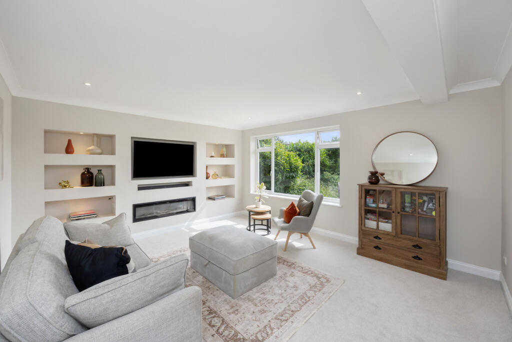 Additional image 21 of Exmoor Crescent, Worthing, BN13