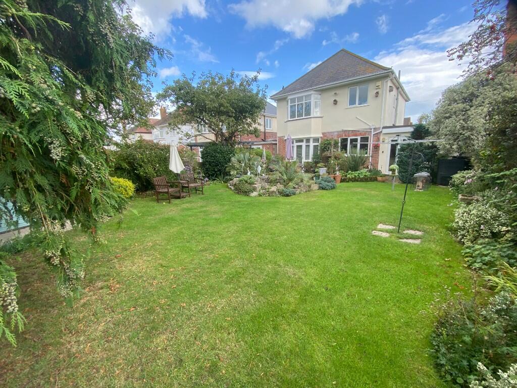 Petersfield Road, Bournemouth, Dorset, BH7