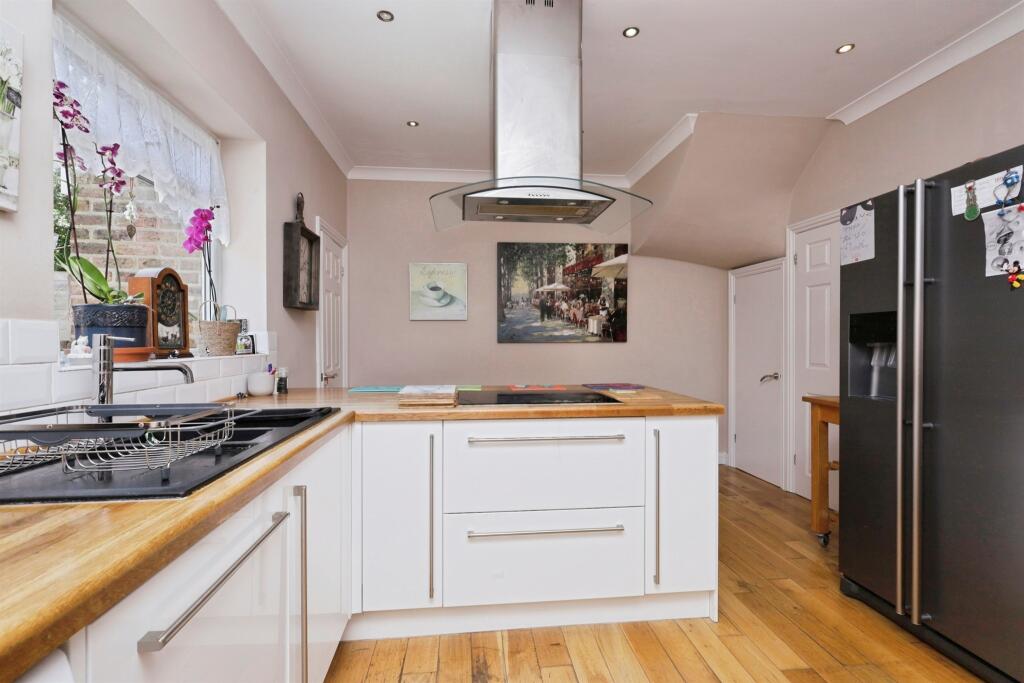 Additional image 5 of Willowfield Road, Eastbourne