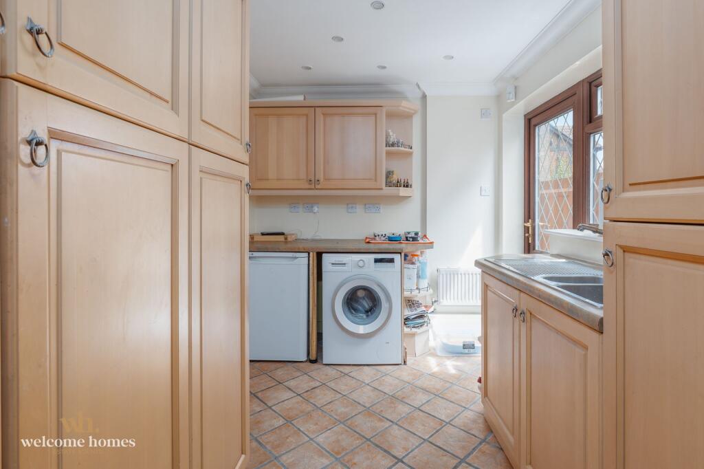 Additional image 9 of Walsingham Dene, Littledown, BH7