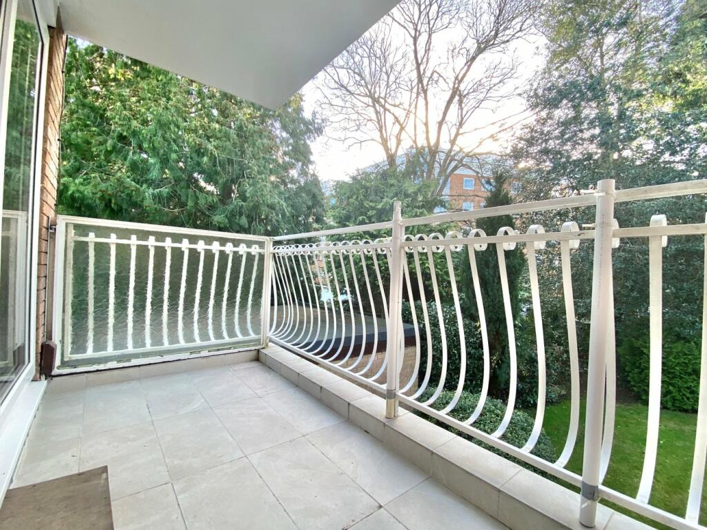 Additional image 2 of Lyndon Gate, 4 Chine Crescent Road, Bournemouth, BH2