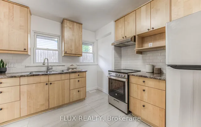 Additional image 41 of 98 Harber Ave