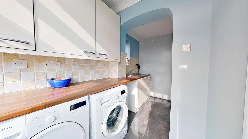 Additional image 7 of First Avenue, Lancing, West Sussex, BN15