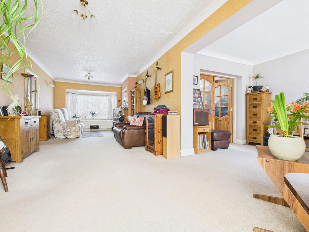 Additional image 16 of Old Shoreham Road, Lancing, BN15 0QZ