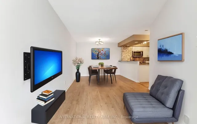 Additional image 14 of 801 King St Unit 628