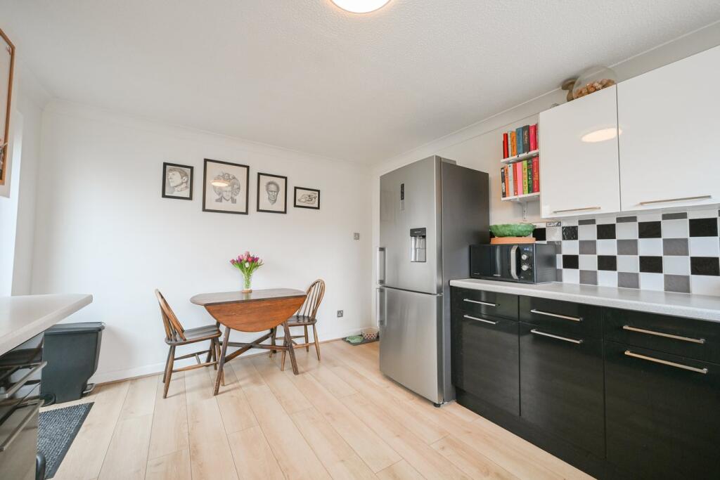 Additional image 15 of Lakeside, Hightown, Ringwood, BH24