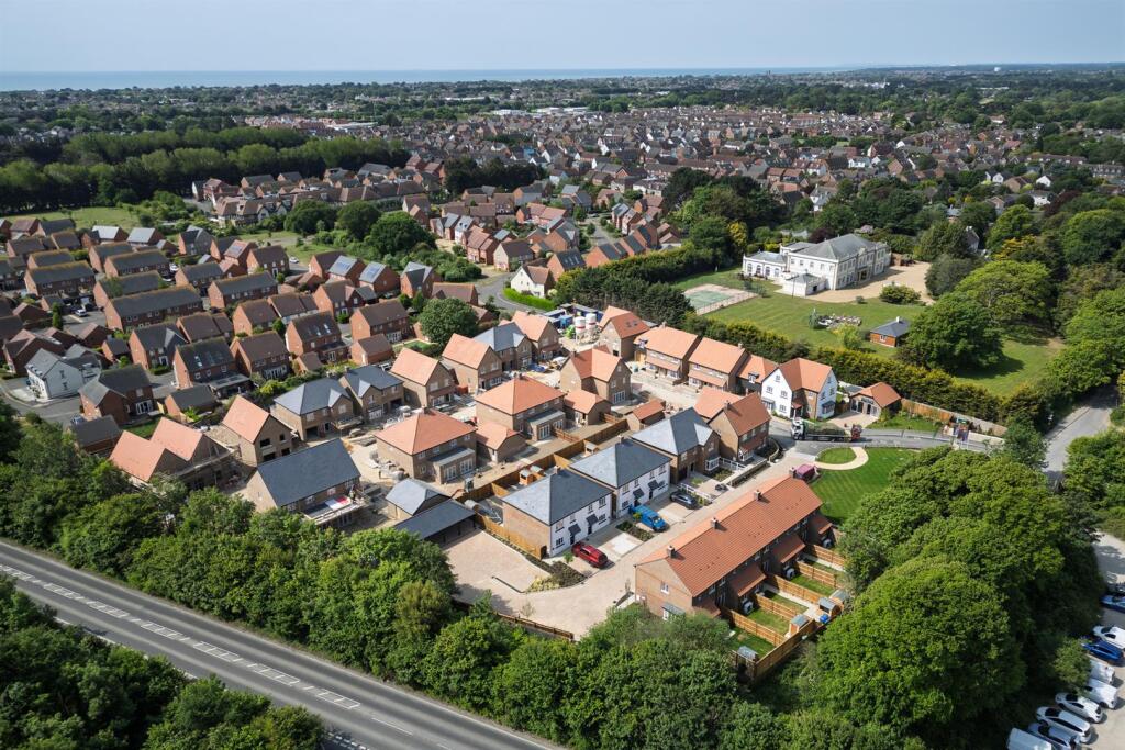 Additional image 18 of 9 Meadow Gate, Angmering