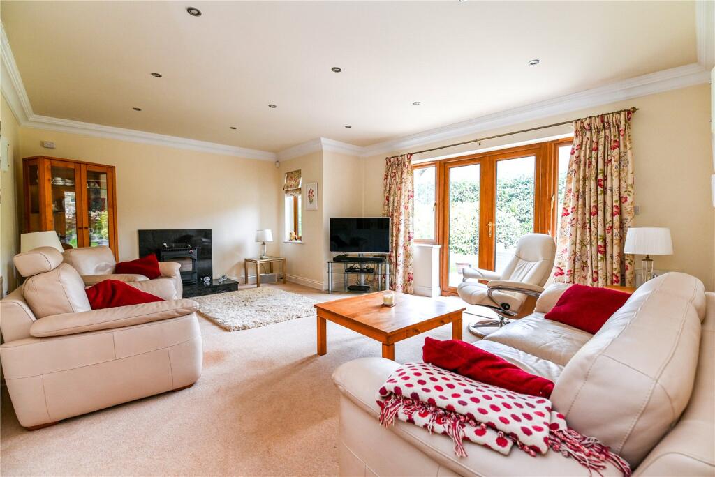 Additional image 5 of Hermitage Close, Ashley, New Milton, Hampshire, BH25