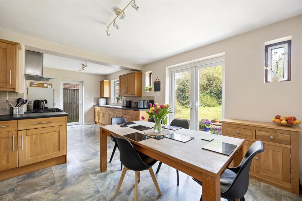 Additional image 10 of Cissbury Drive, Findon Valley