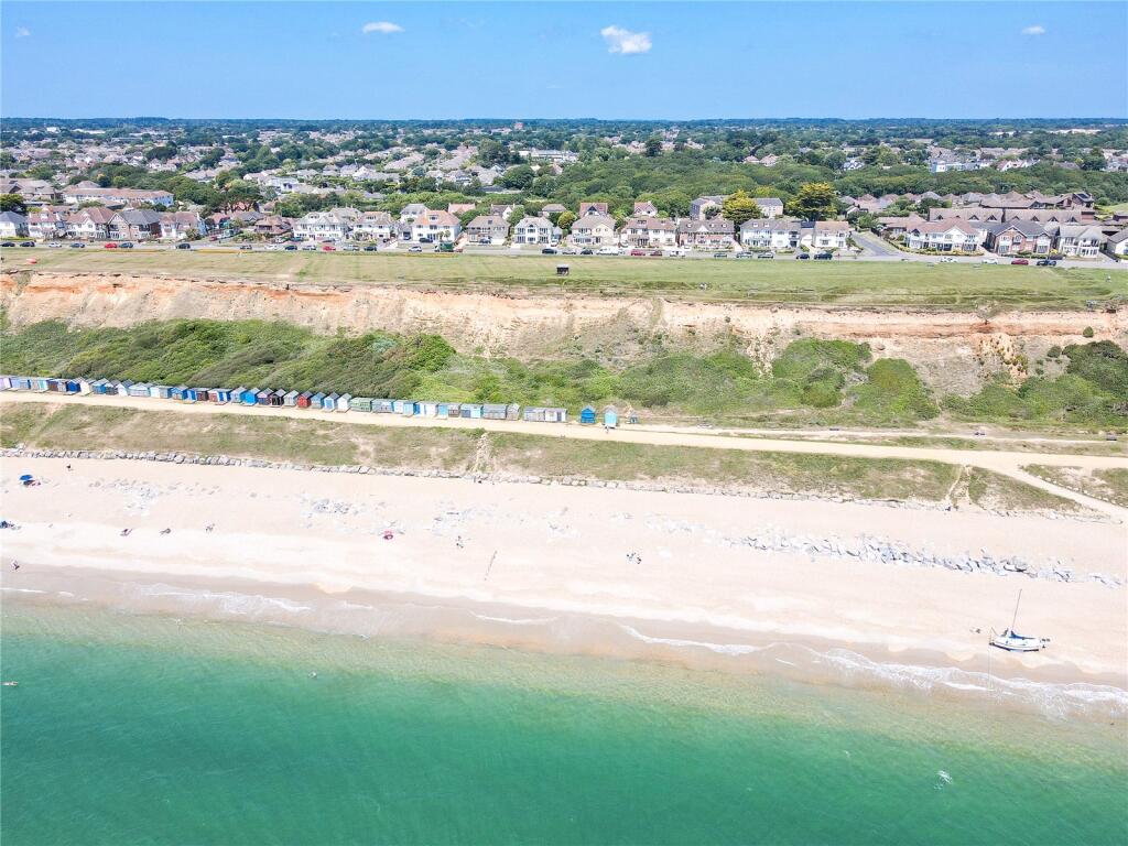 Additional image 24 of Marine Drive East, Barton on Sea, New Milton, Hampshire, BH25