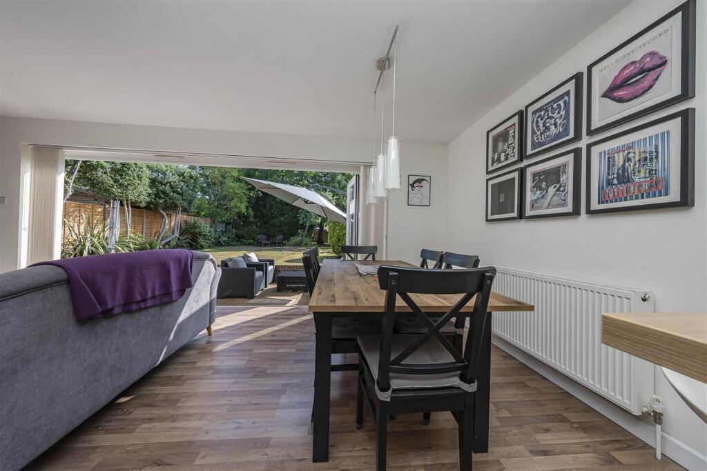 Additional image 5 of How Wood, Park Street, St. Albans