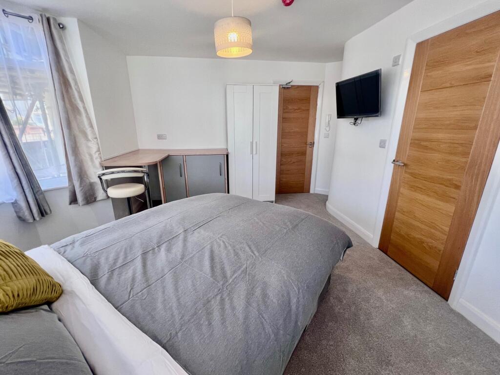 Additional image 10 of Wimborne Road - All bills included